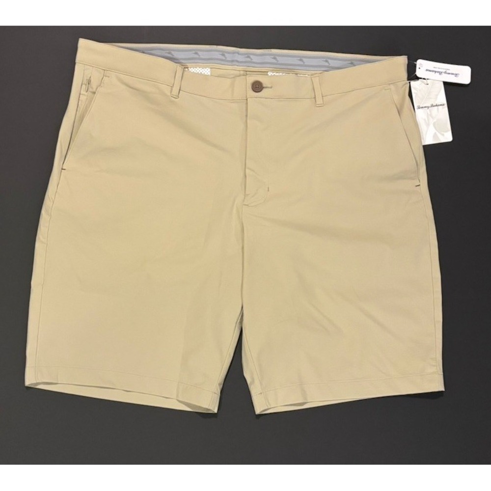 Tommy Bahama Chip Shot Short Island Zone Stone Khaki Men 40 ST889700